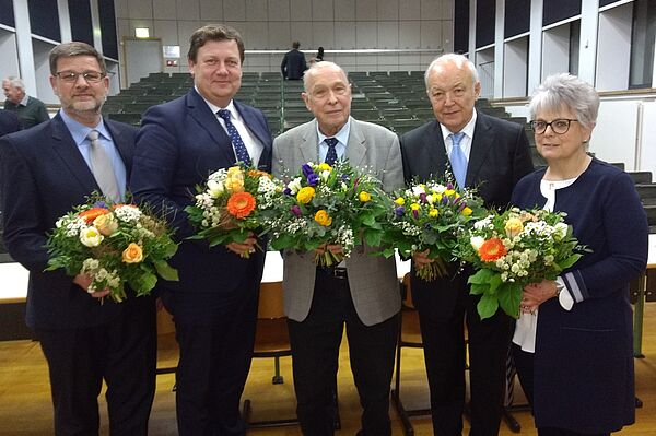 Prof. Randolf Dieckmann, Prof. Markus Krabbes, Dr. Jochen Staude, Prof. Klaus-Peter Schulze, Marion Görner (v.li., Foto: HTWK Leipzig)